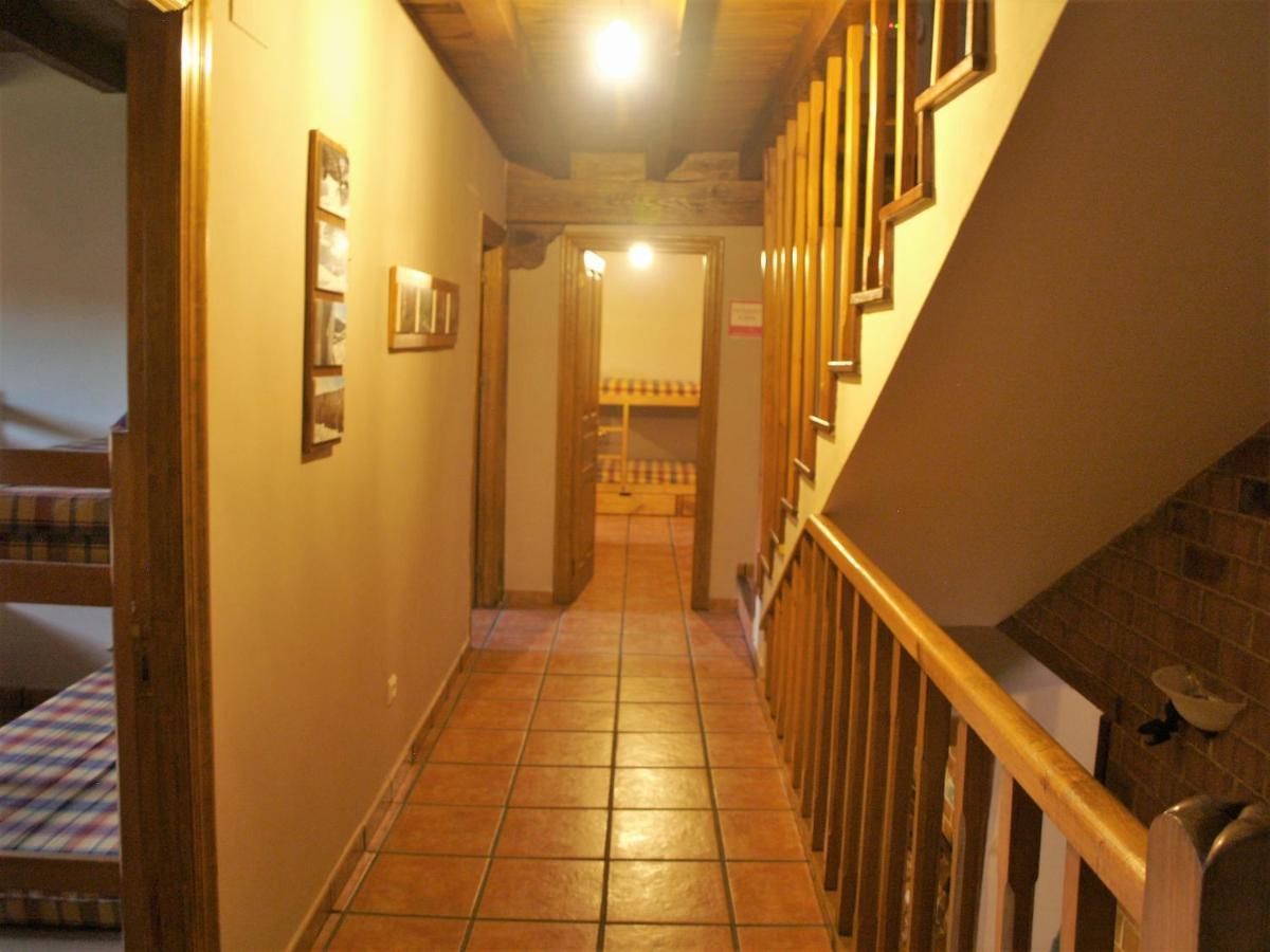 Albergue La Torre Santiurde de Reinosa 外观 照片
