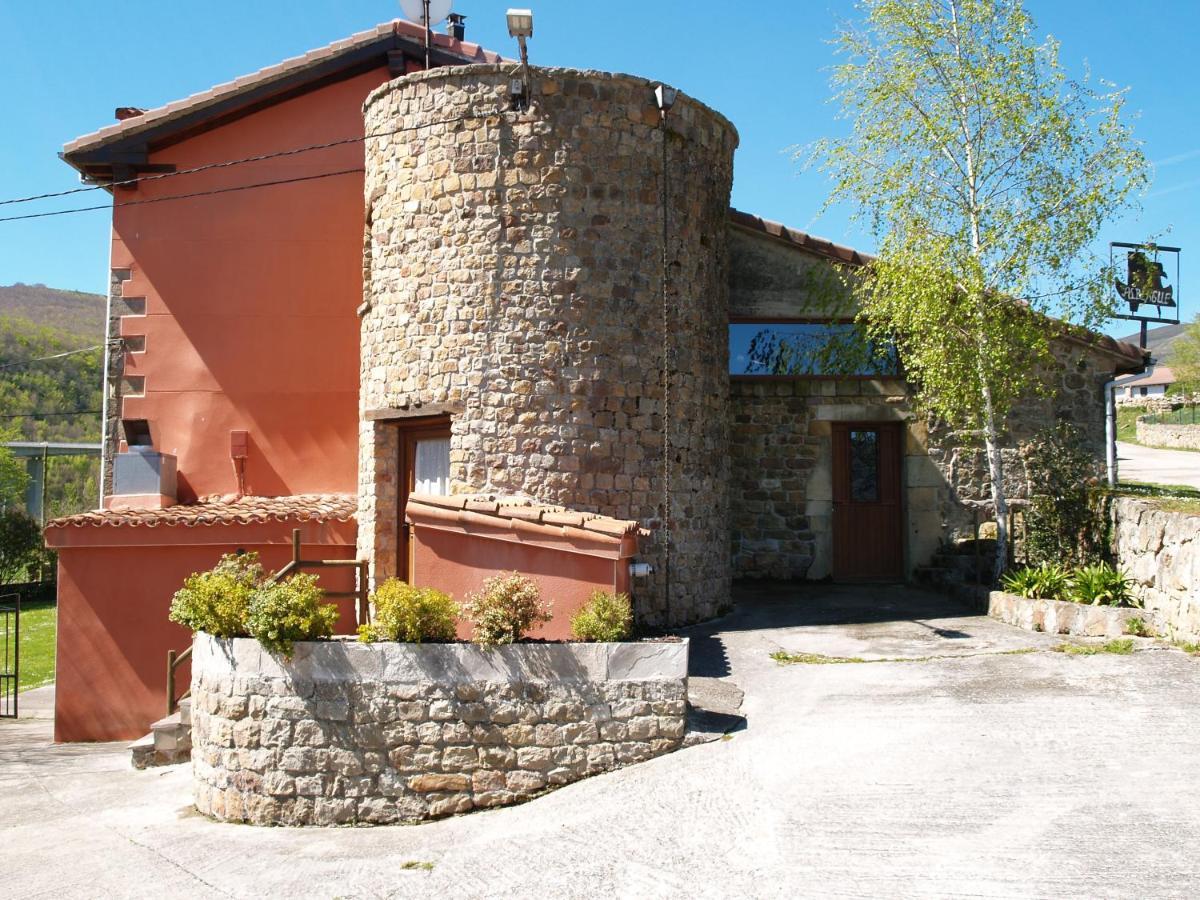Albergue La Torre Santiurde de Reinosa 外观 照片