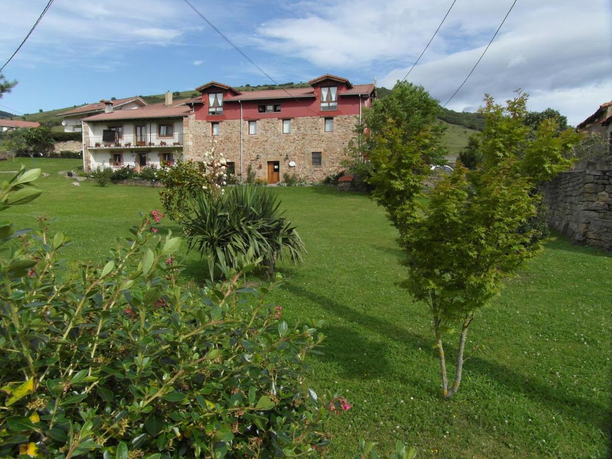 Albergue La Torre Santiurde de Reinosa 外观 照片
