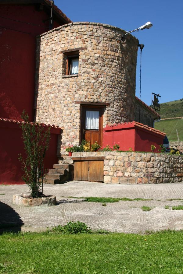 Albergue La Torre Santiurde de Reinosa 外观 照片