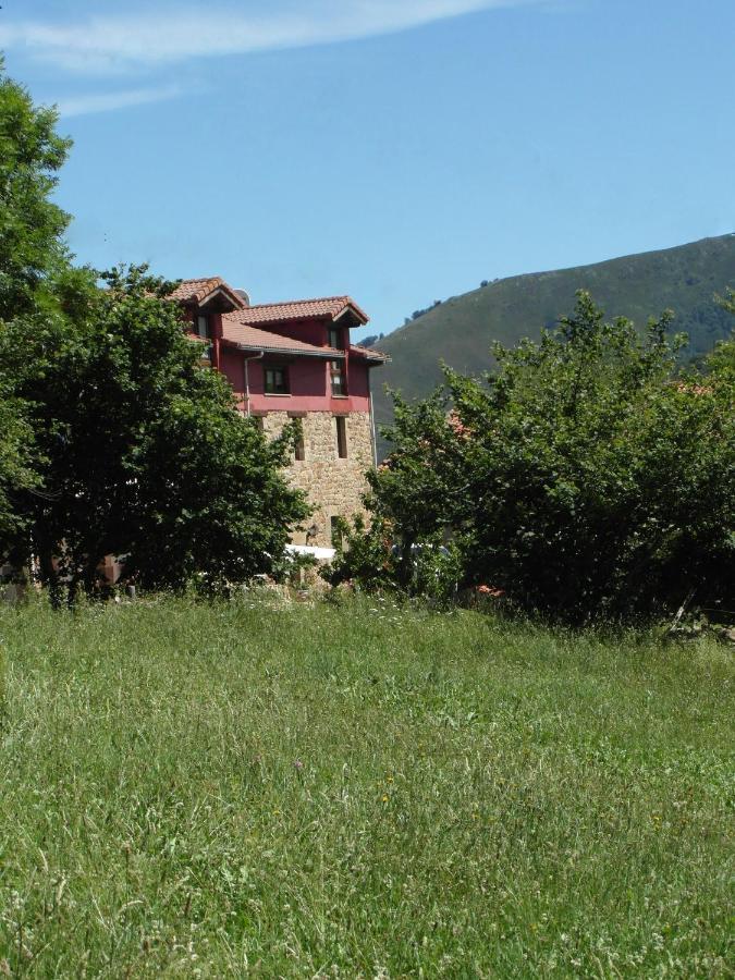 Albergue La Torre Santiurde de Reinosa 外观 照片